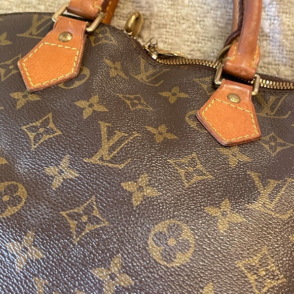 Louis Vuitton Alma PM VI 1915 November 1995 in France - Picture 2 of 11